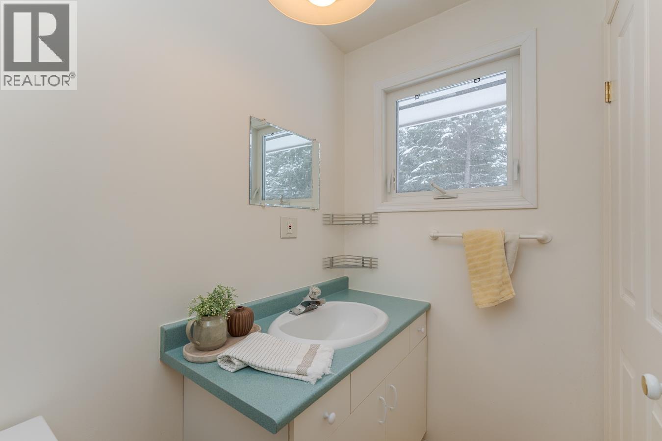 3655 RIVERVIEW ROAD - 25