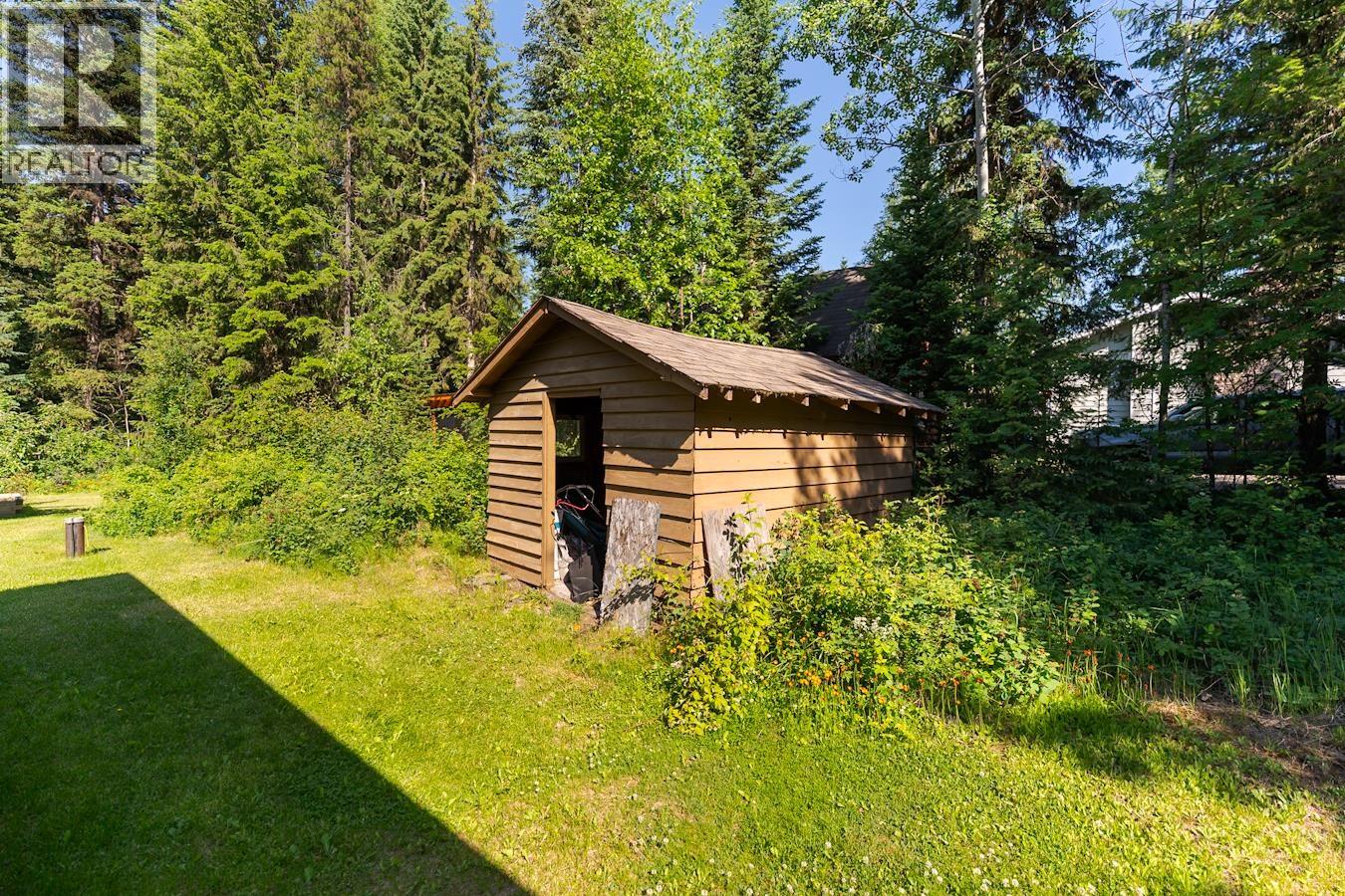 3655 RIVERVIEW ROAD - 40