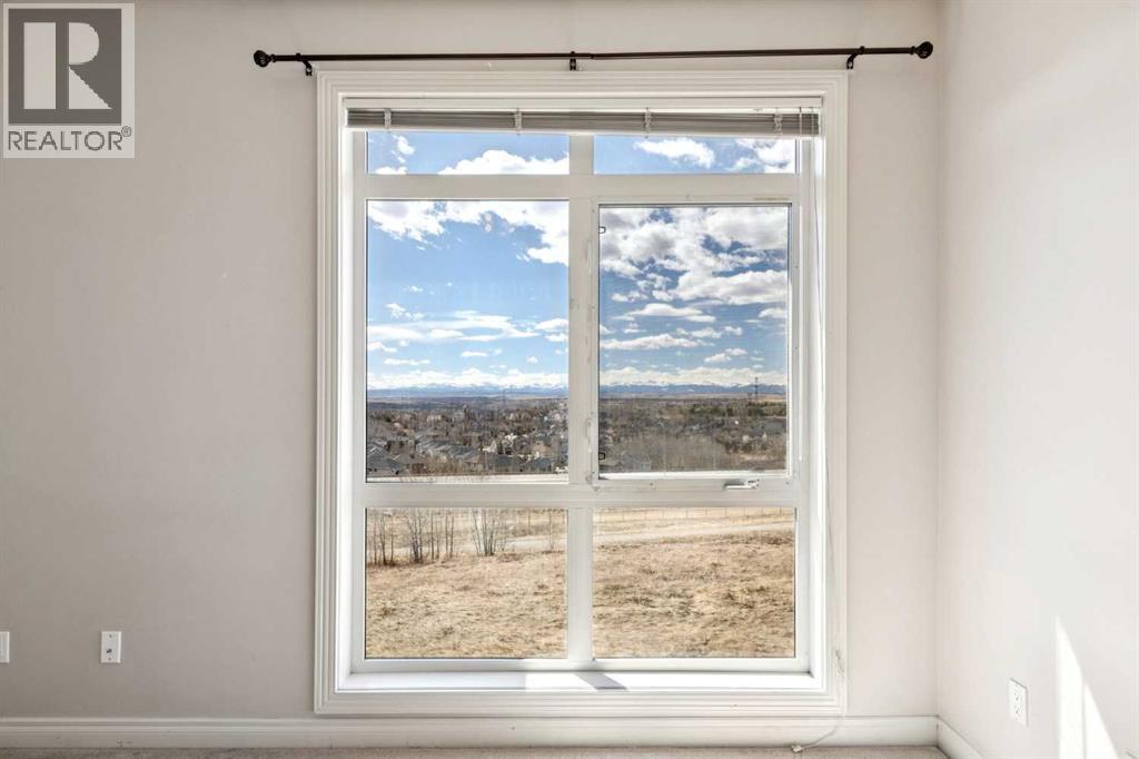 #14 169 Rockyledge View NW - 17