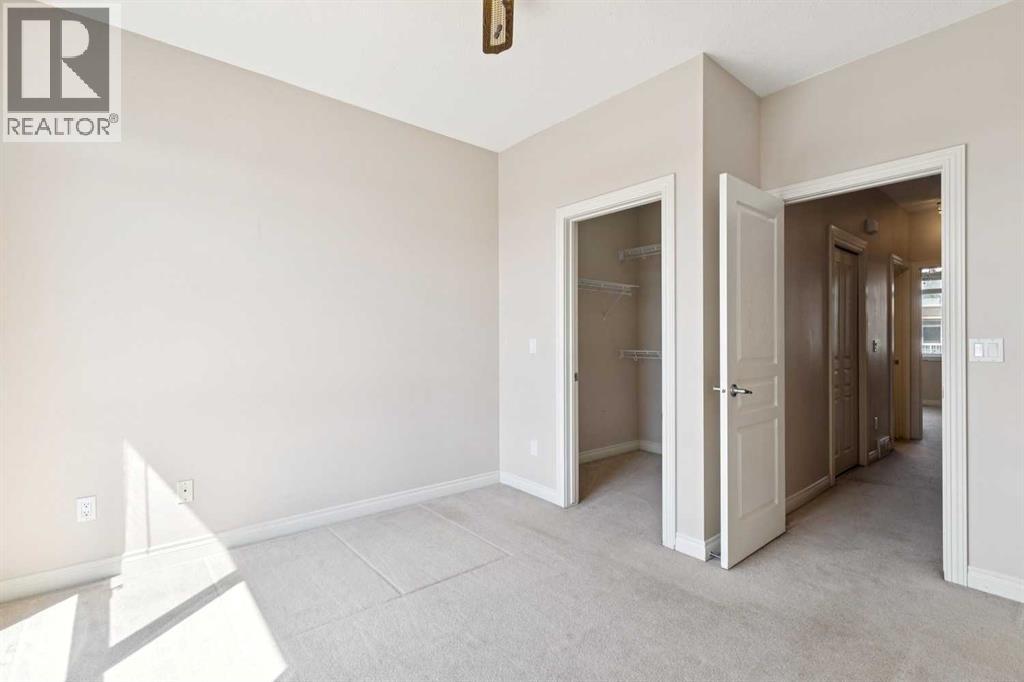 #14 169 Rockyledge View NW - 15