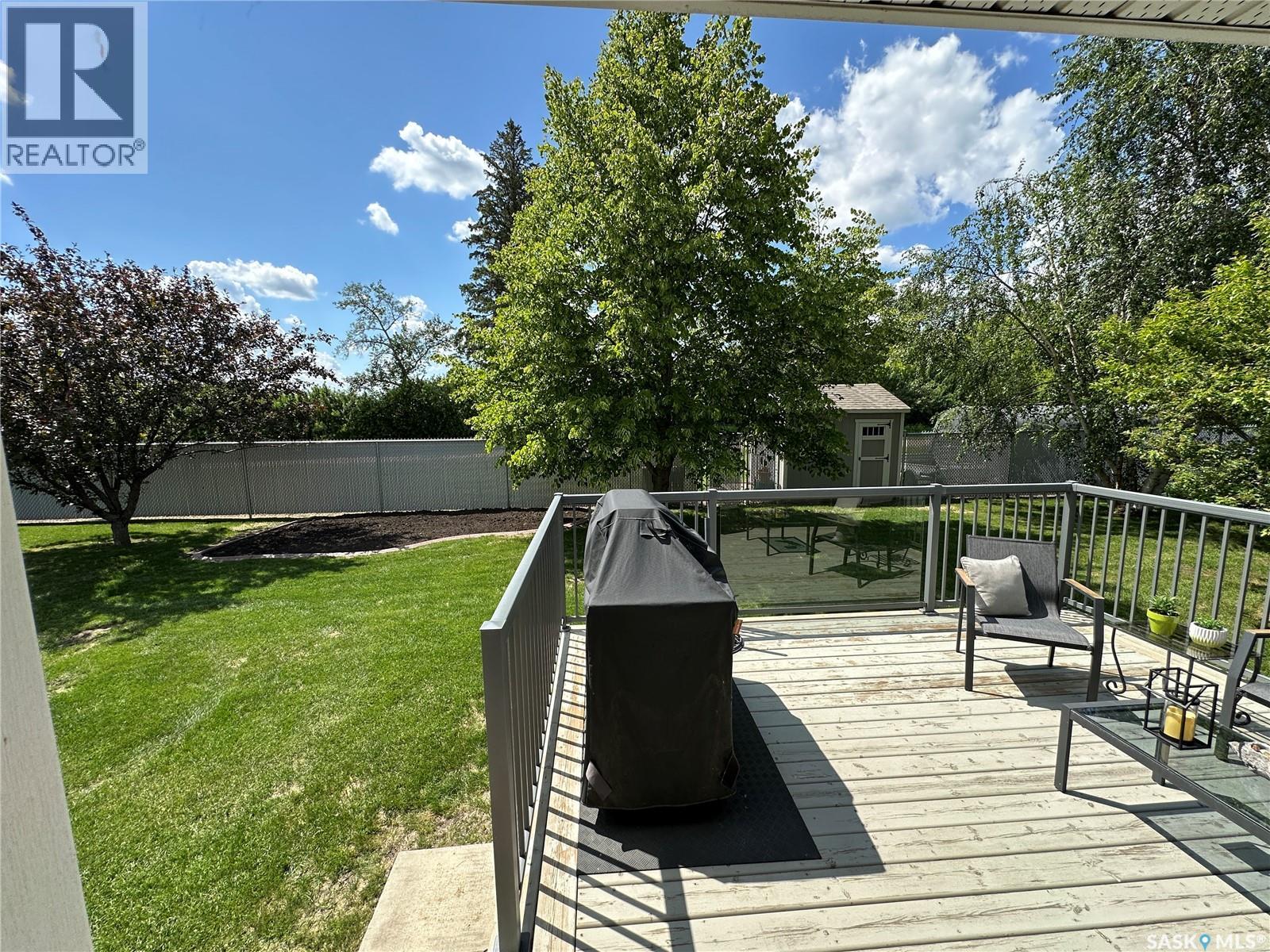 #550 10th AVENUE - 38
