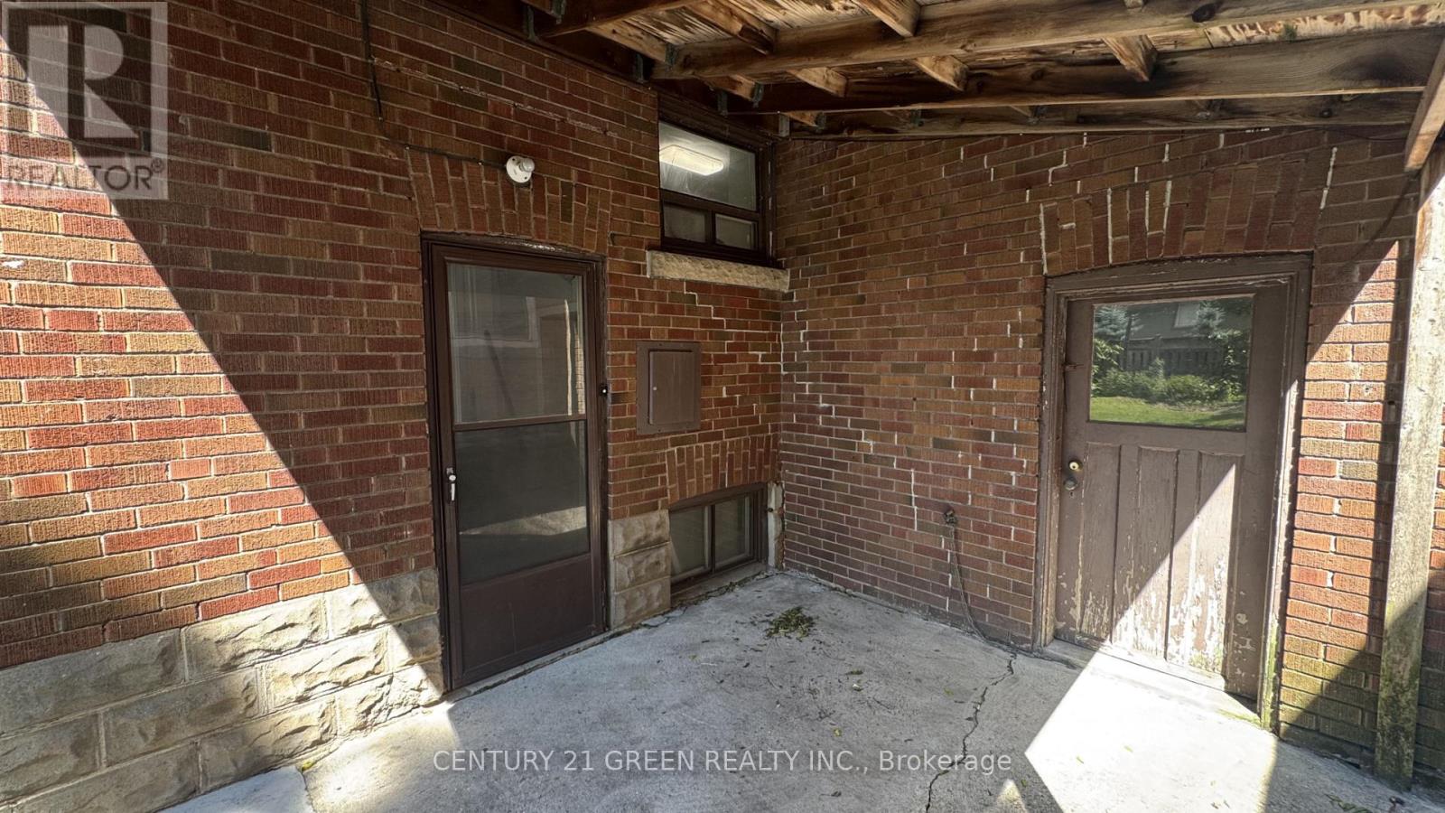 102 DALEWOOD AVENUE - 23