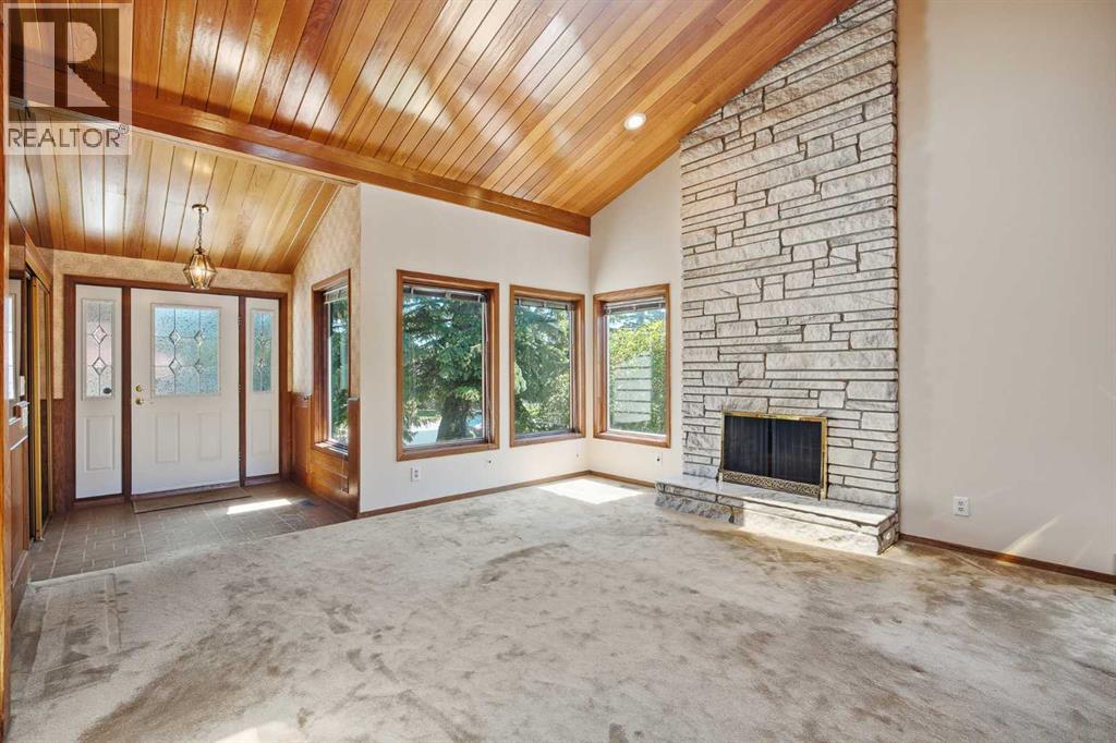 168 Edgehill Close NW - photo 2