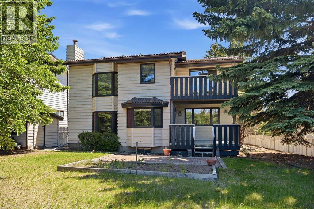 168 Edgehill Close NW — photo 31