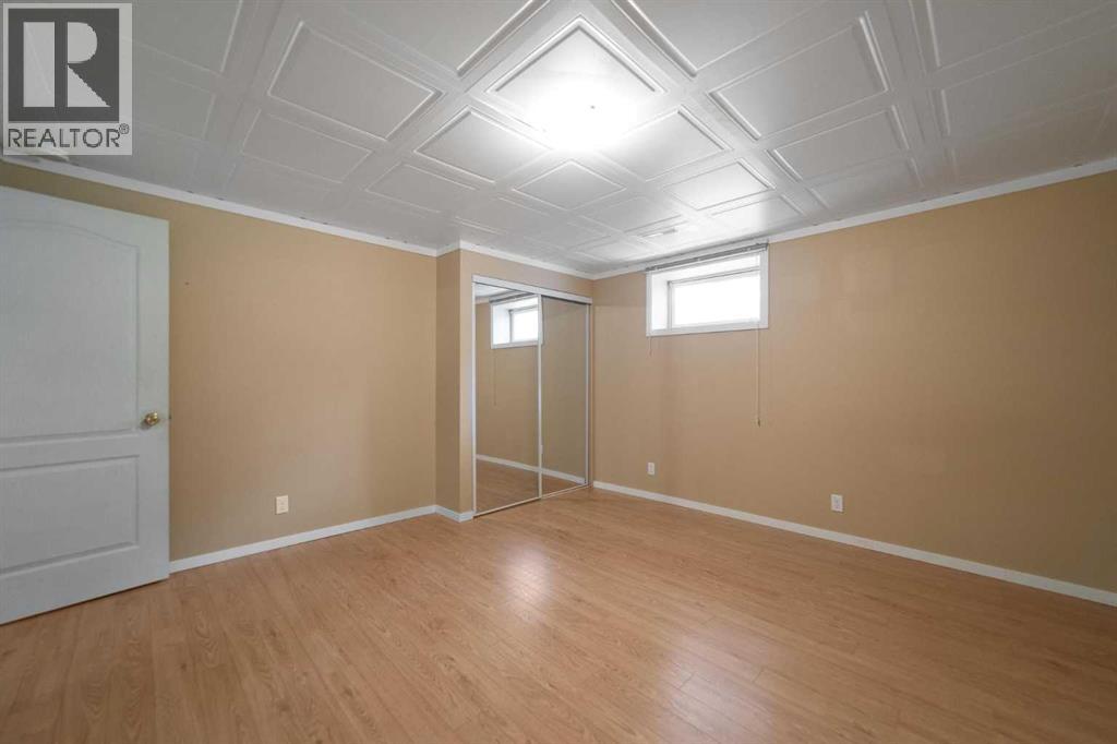 4702 51 Street - 26