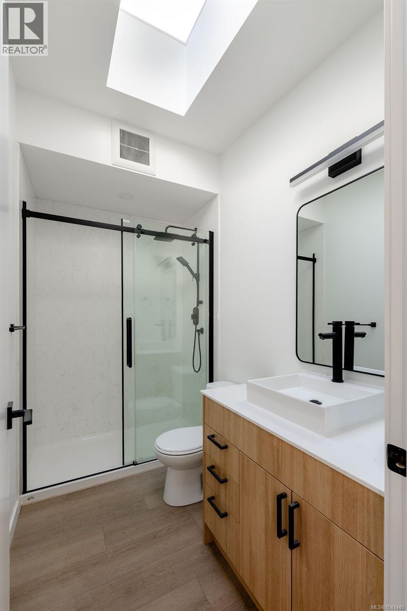 #15 5150 Christie Rd - 38