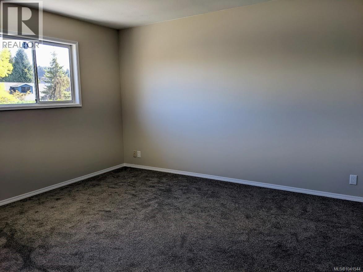 3584 9th Ave - Image 8