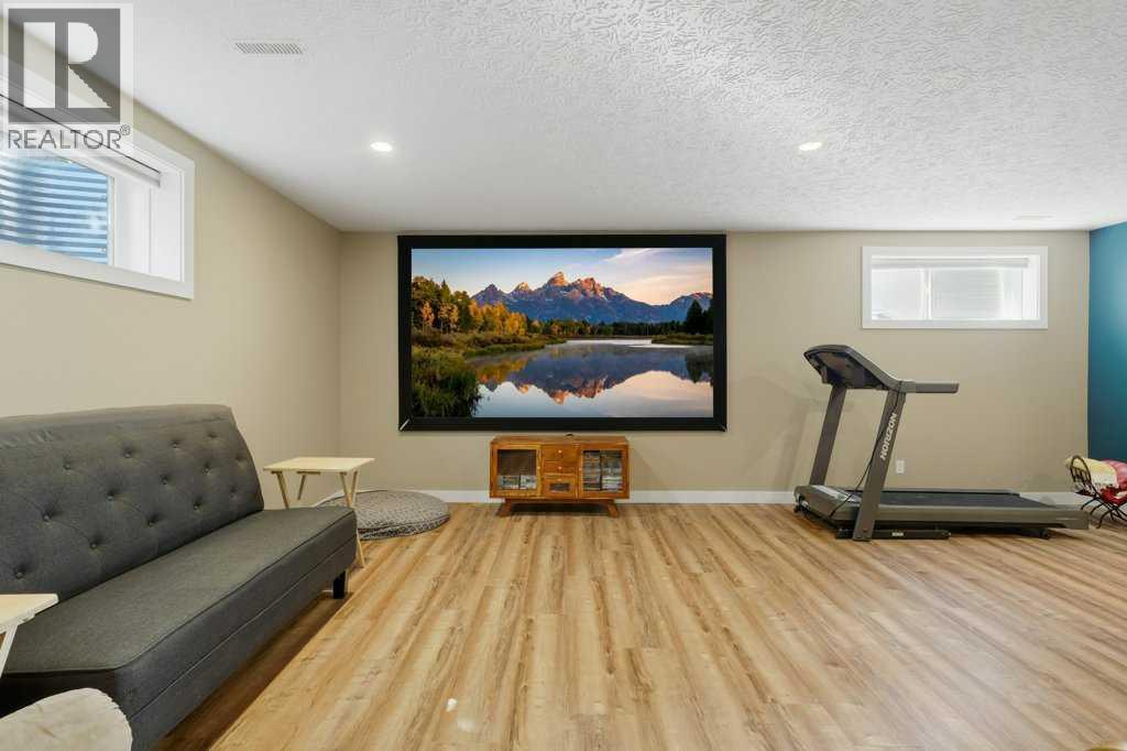 23 Lakeland Road, Sylvan Lake
