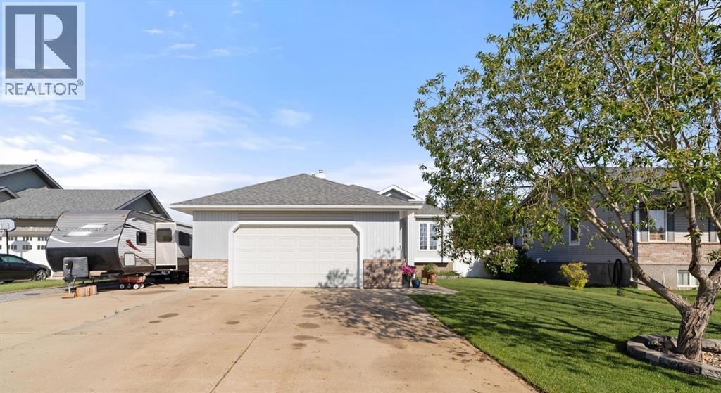 313 Hanson Street - 1
