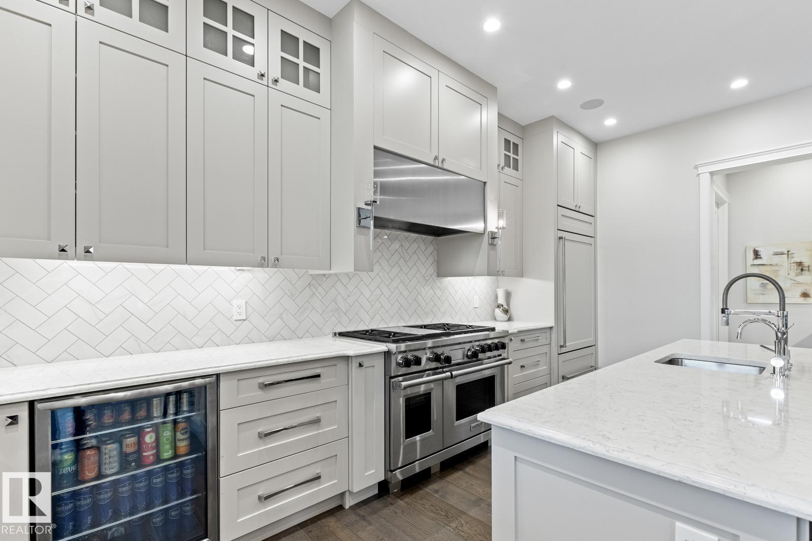7216 156 ST NW - 20