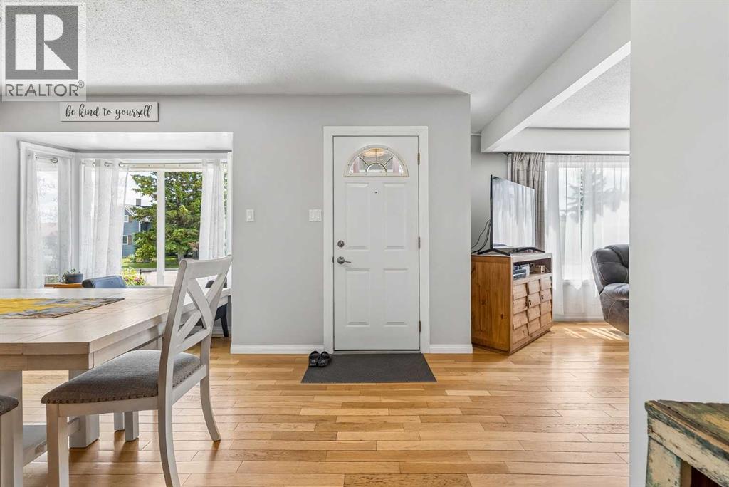 1418 18 Avenue — photo 10