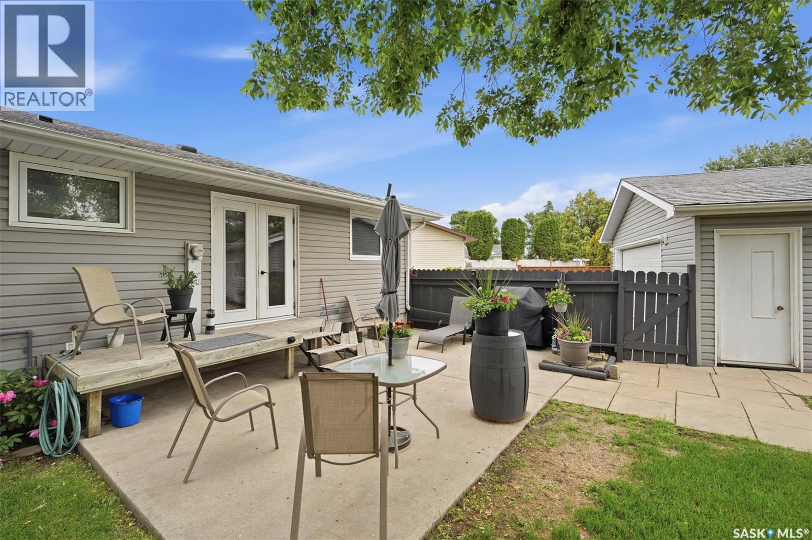 41 Klaehn CRESCENT — photo 30