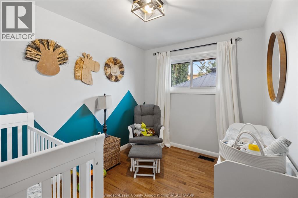 1600 ST. GABRIEL - 14