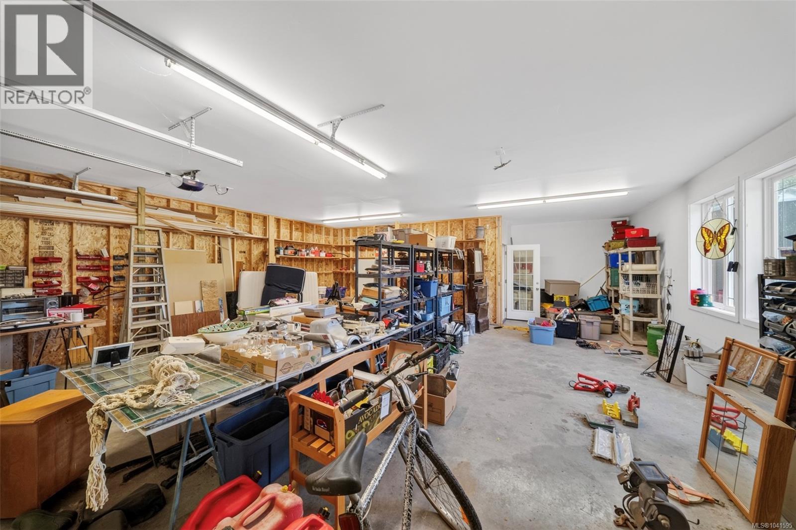 2920 Young Lake Rd - 35