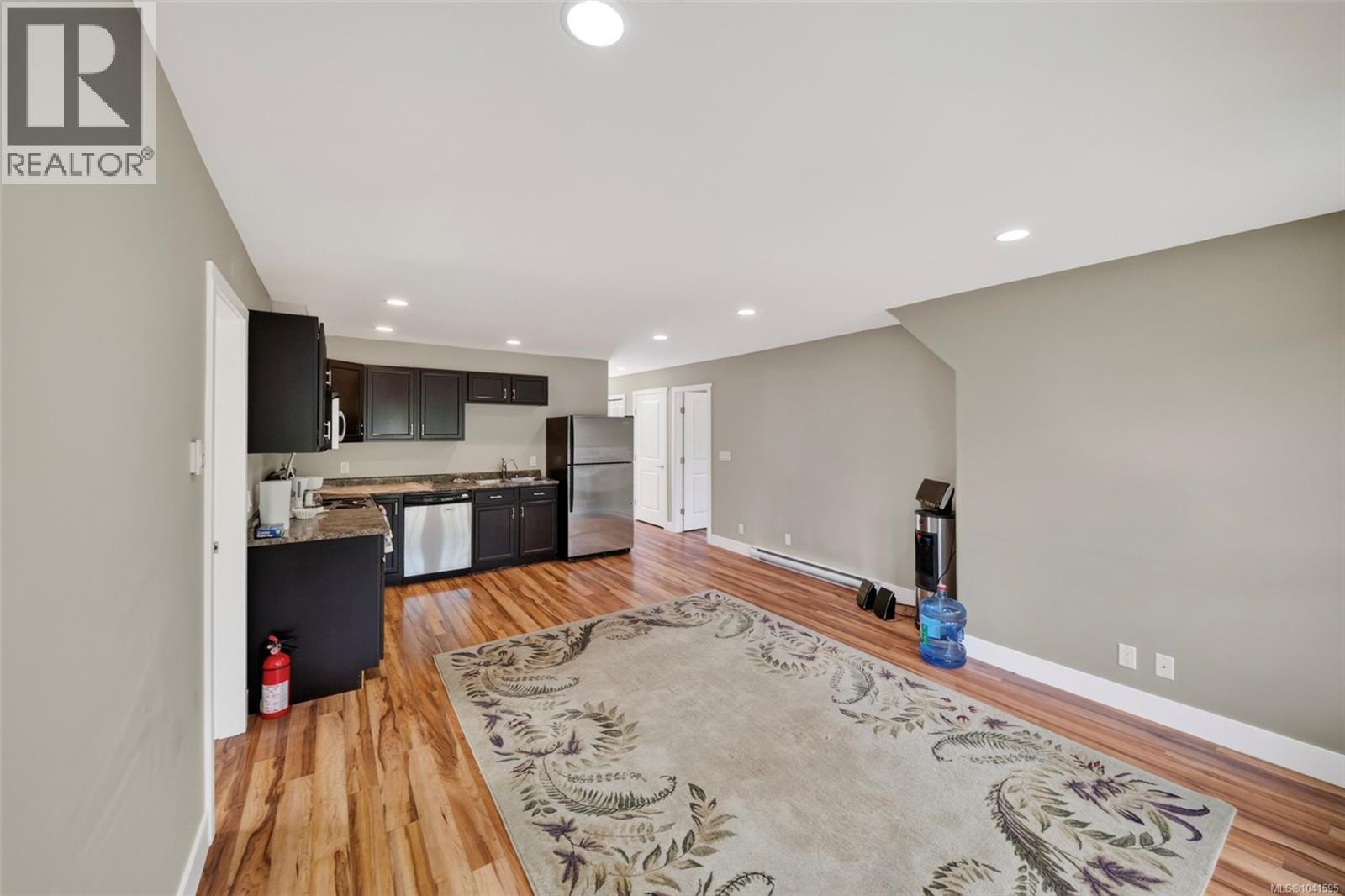 2920 Young Lake Rd - 18
