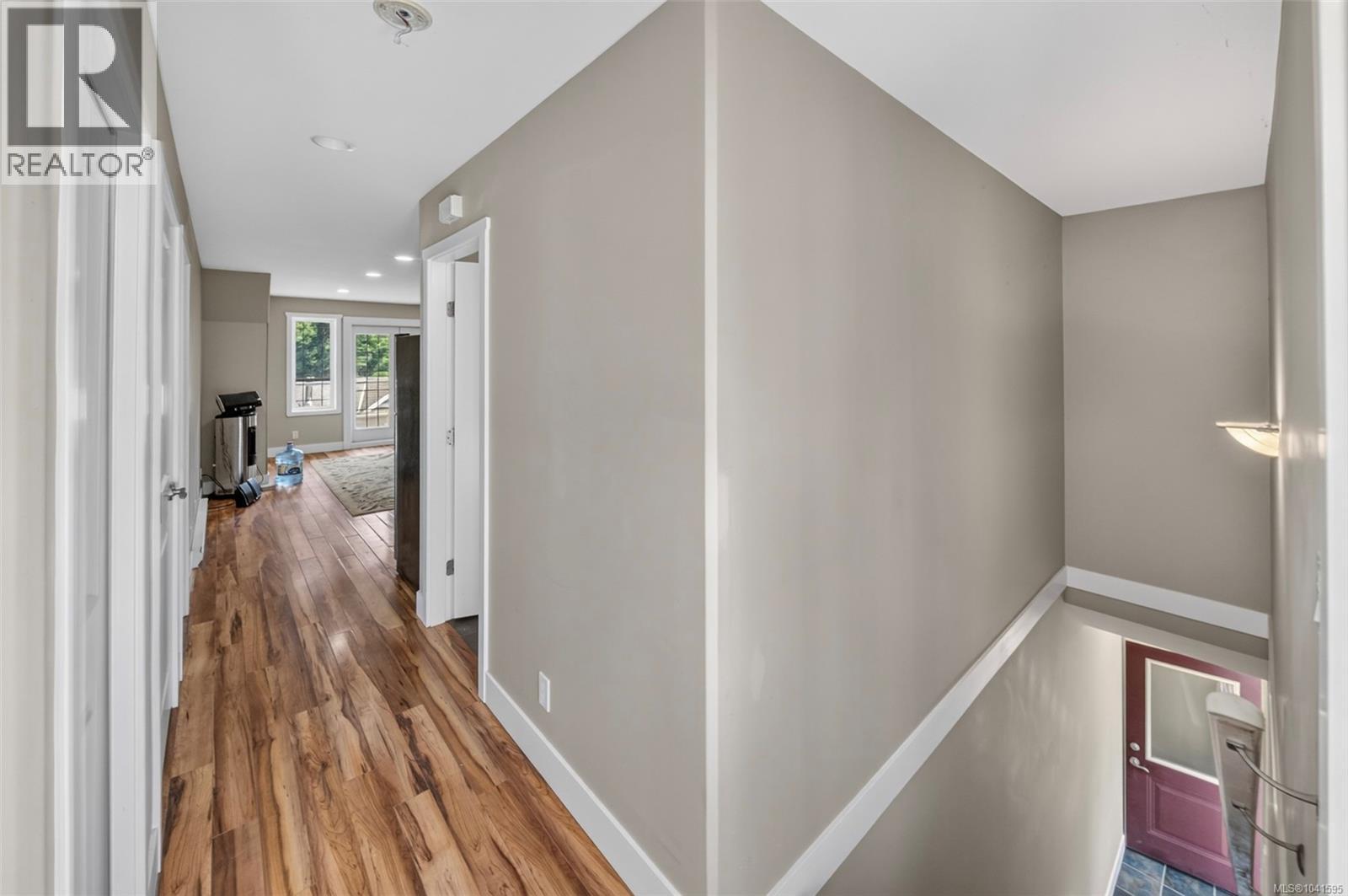 2920 Young Lake Rd - 25