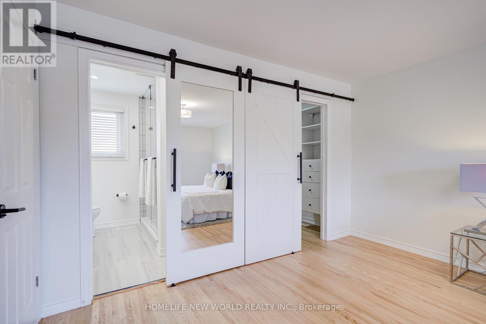 5 HOPEDALE COURT - 24