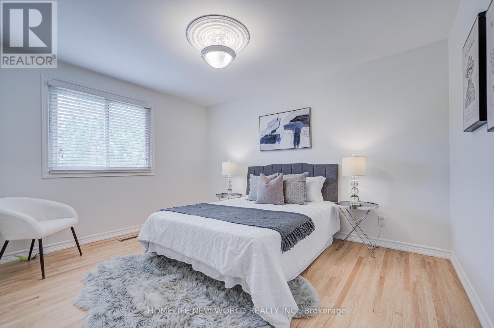 5 HOPEDALE COURT - 29