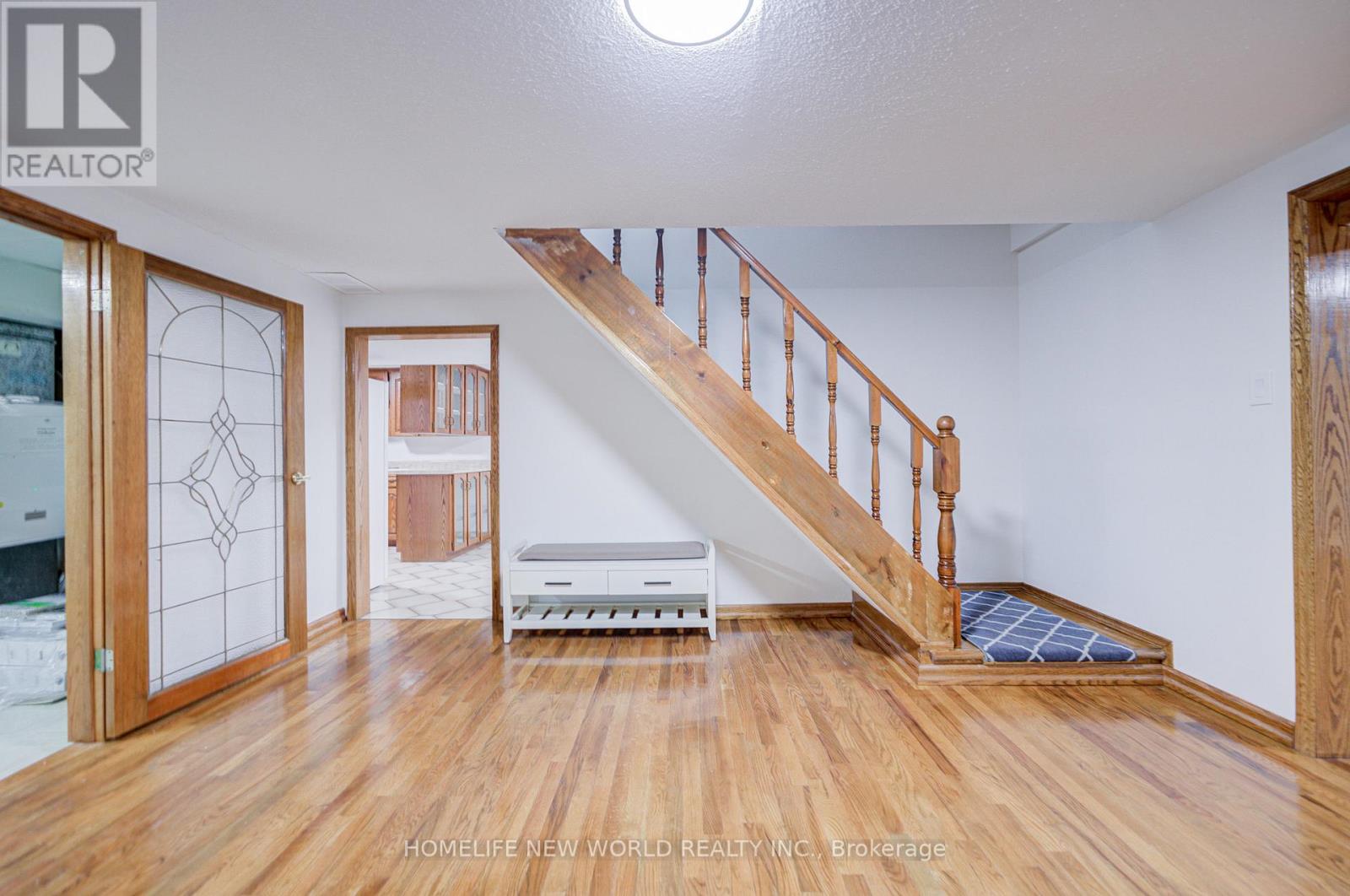 5 HOPEDALE COURT - 31