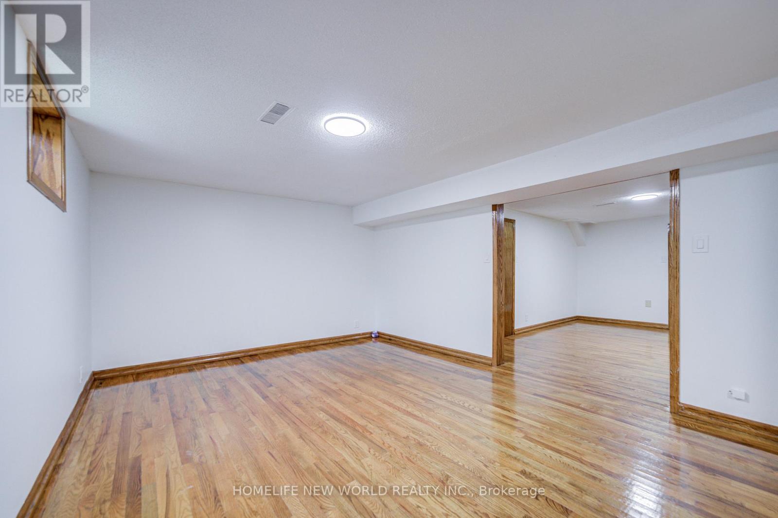 5 HOPEDALE COURT - 34