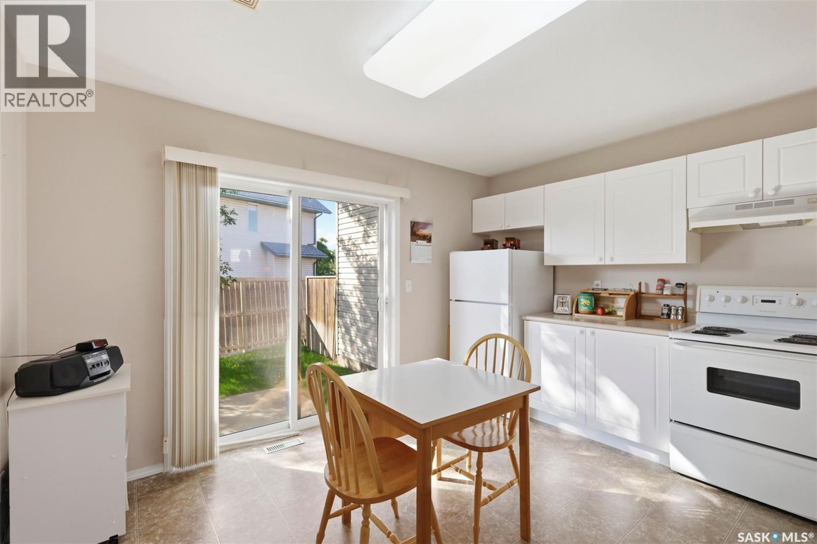 #130 103 Rutherford CRESCENT - 10