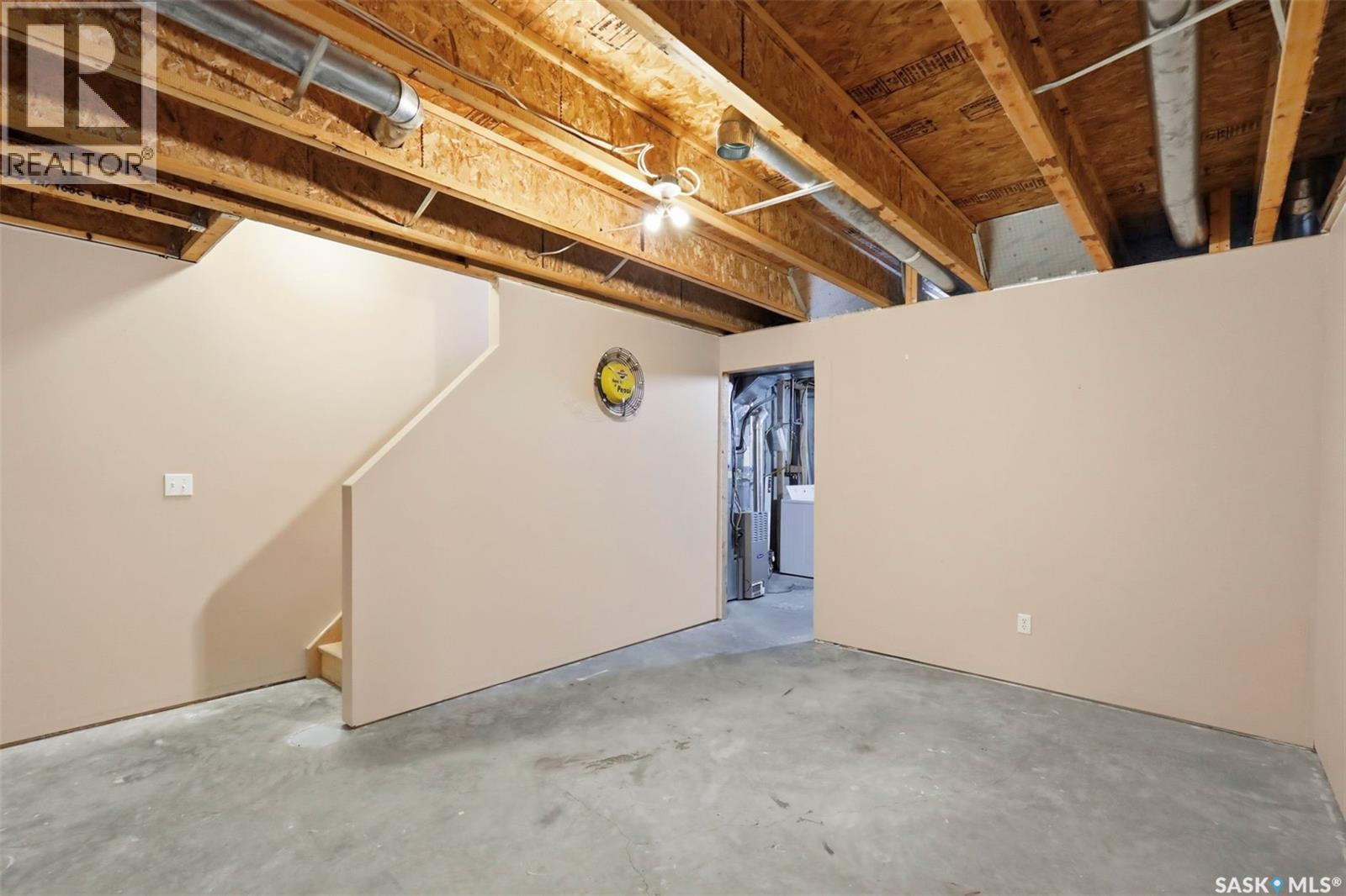 #130 103 Rutherford CRESCENT - 18