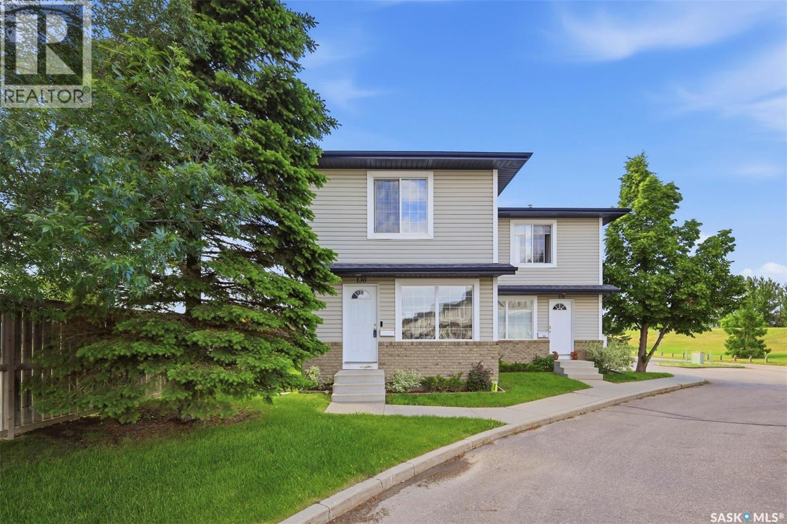 #130 103 Rutherford CRESCENT - 2