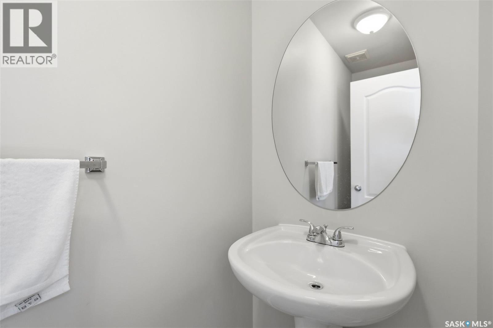 #130 103 Rutherford CRESCENT - 12