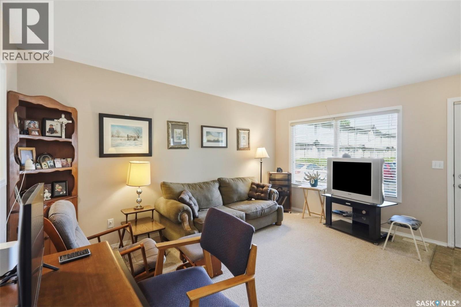 #130 103 Rutherford CRESCENT - 5