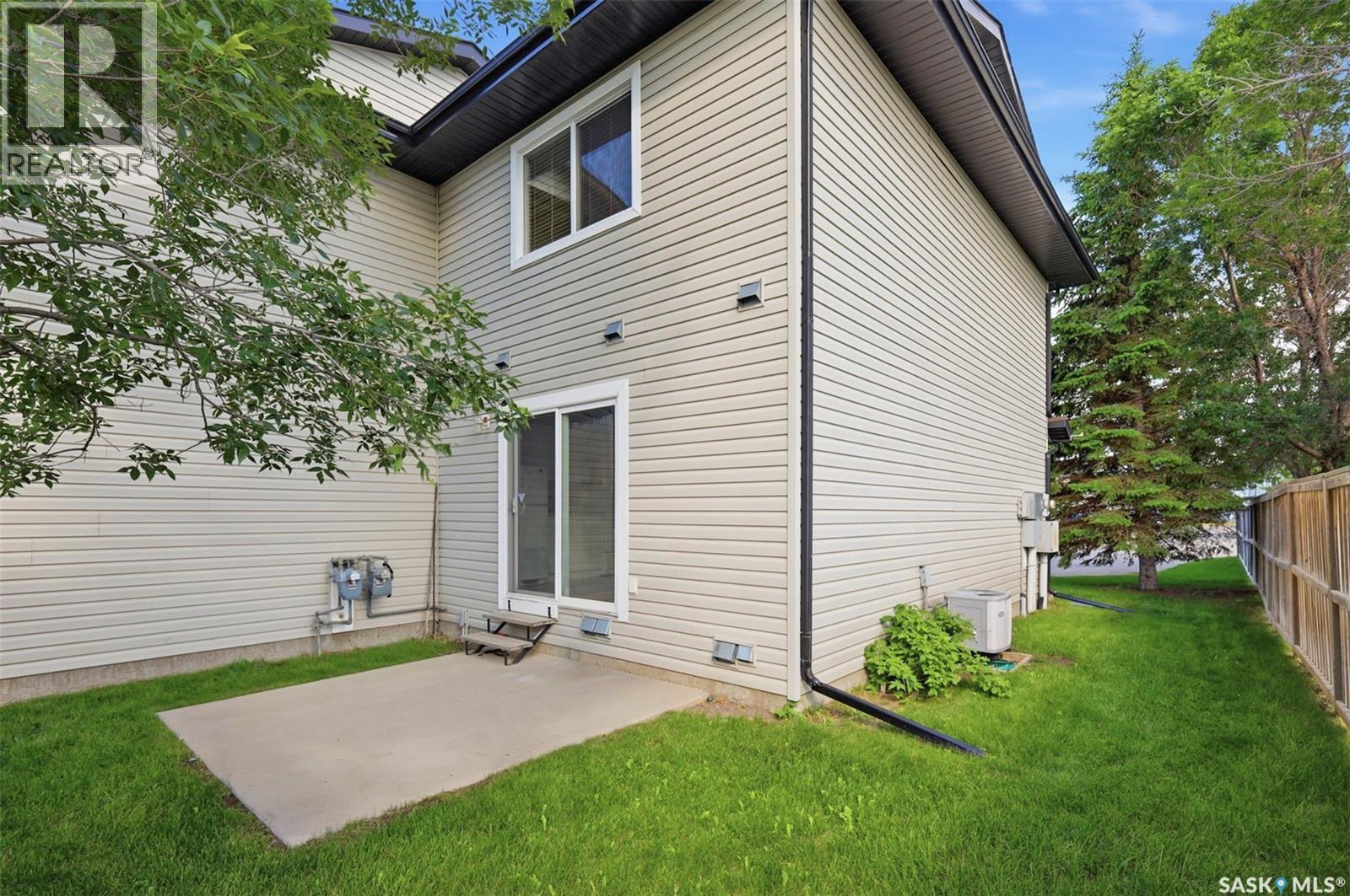 #130 103 Rutherford CRESCENT - 21