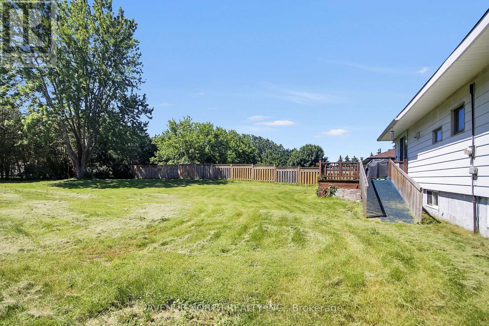 3 Bed, 1 Bath House for Sale in Ottawa – 6898 MITCH OWENS ROAD, Ottawa – MLS# X13492112 - Image 35