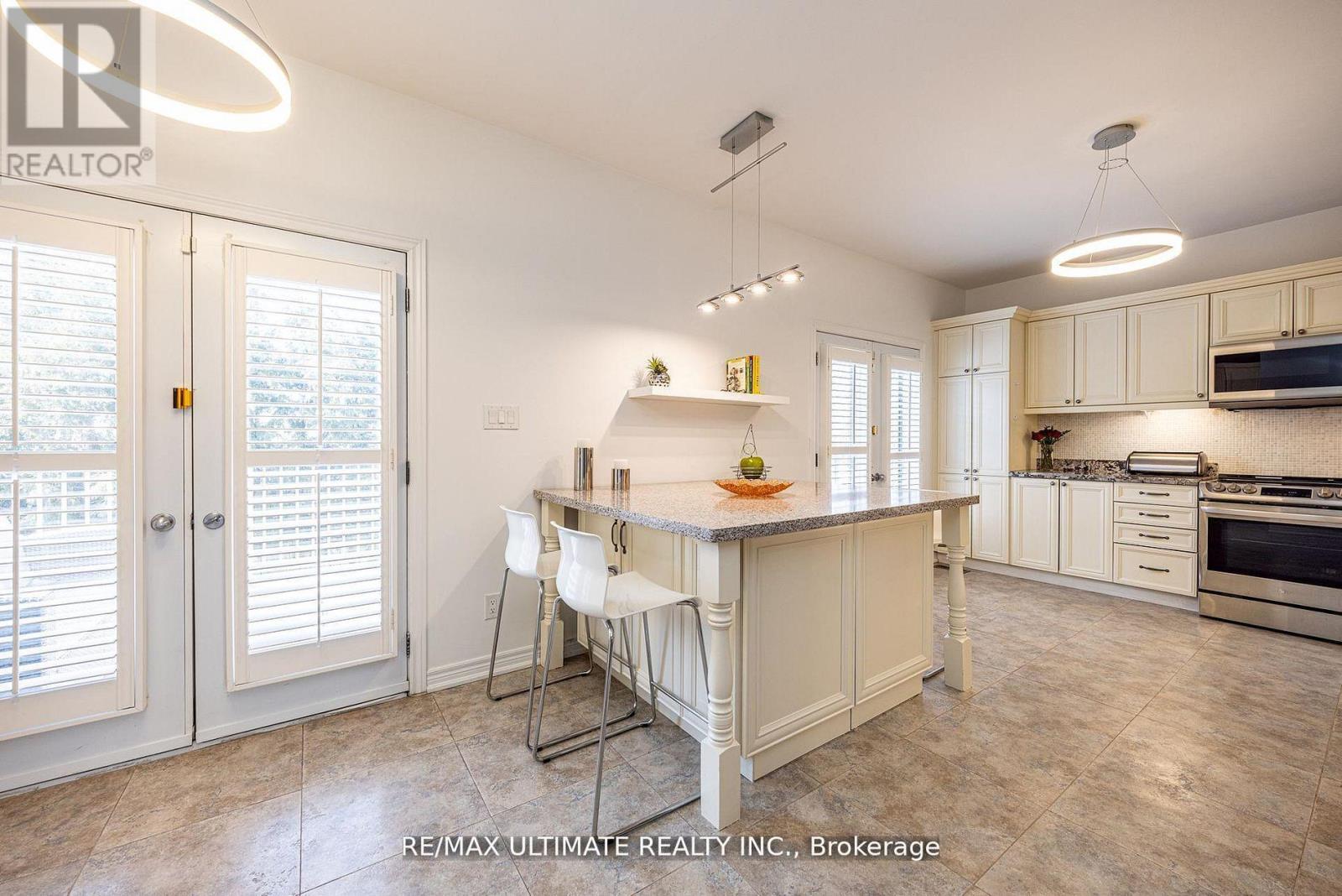 1160 ISLINGTON AVENUE - 13