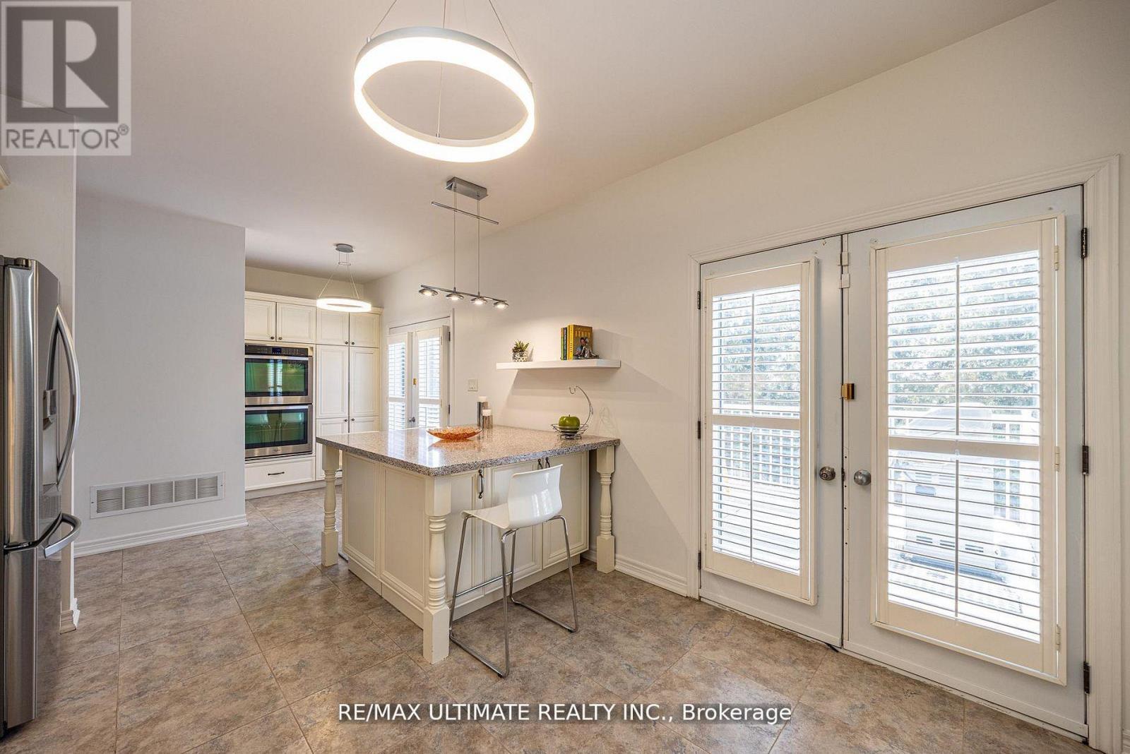 1160 ISLINGTON AVENUE - 16