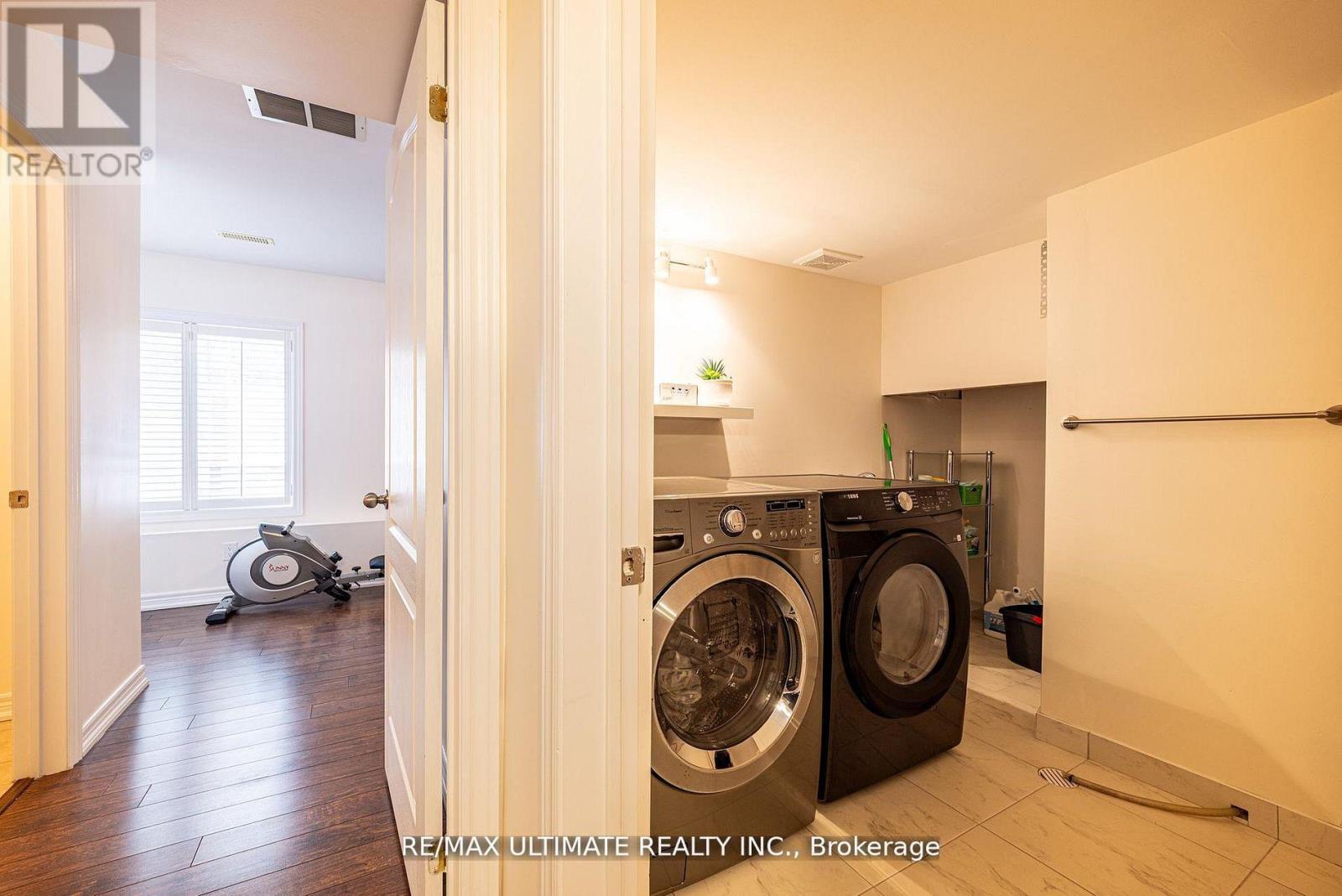 1160 ISLINGTON AVENUE - 37