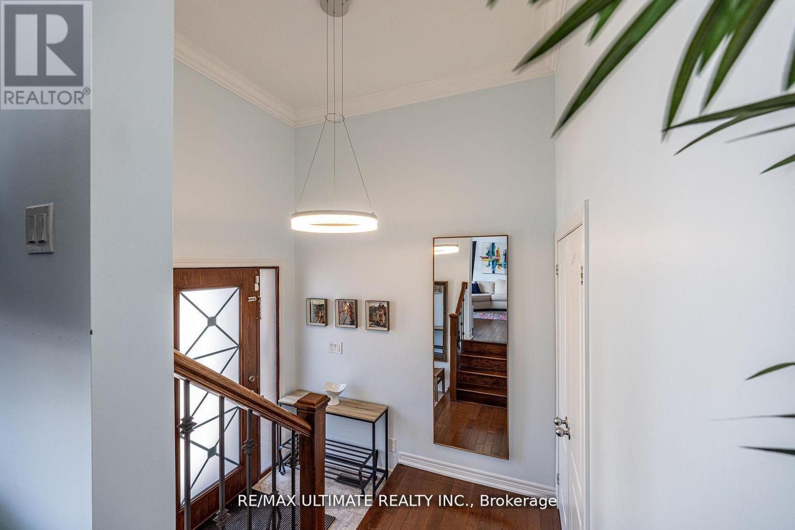 1160 ISLINGTON AVENUE - 5