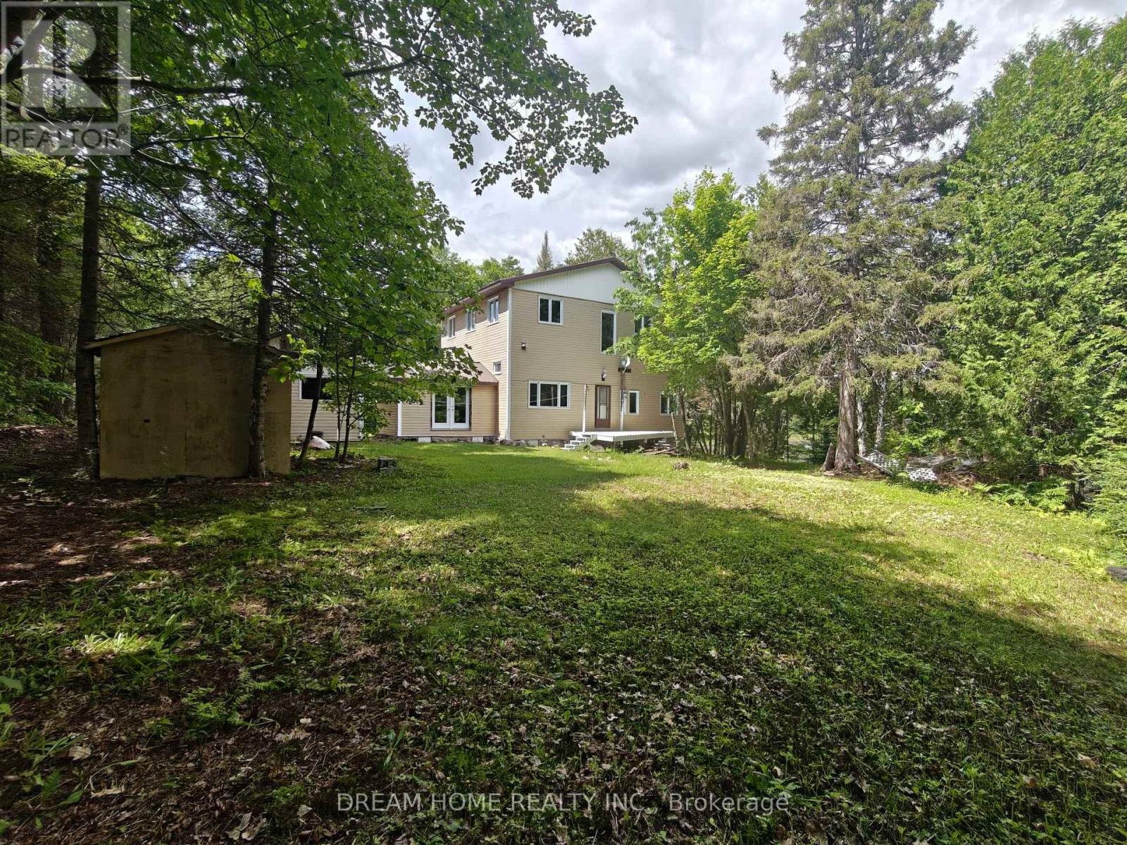 150 HILLSIDE LAKE ROAD - 35