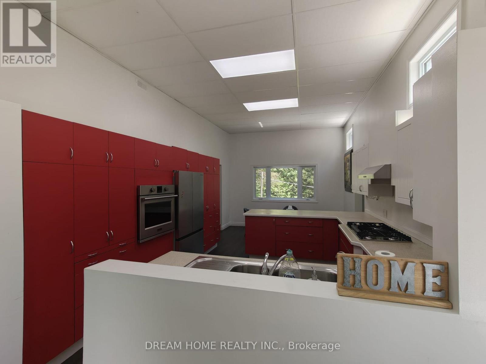 150 HILLSIDE LAKE ROAD - 4