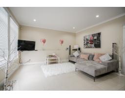 15075 70a Avenue, Surrey, BC V3S2E2 Photo 17