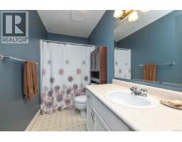 4681 Shetland Pl, Courtenay, BC V9N8Y7 Photo 19