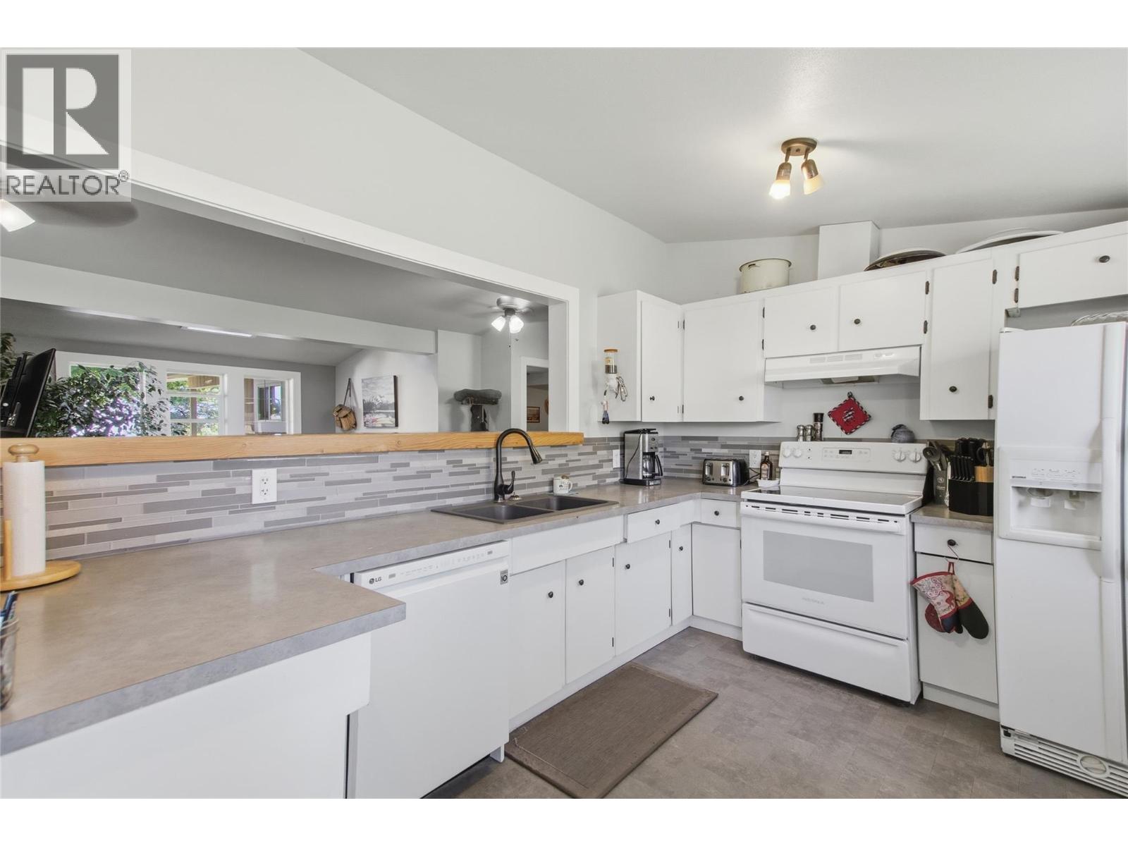 80 Vavasour Road - 5