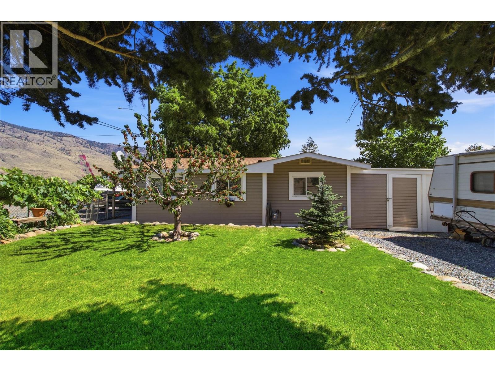 80 Vavasour Road - 1