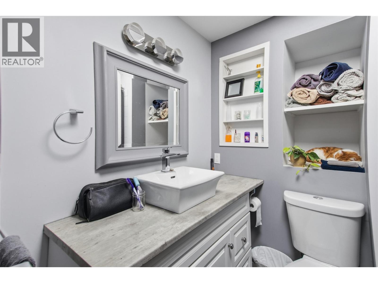80 Vavasour Road - 38
