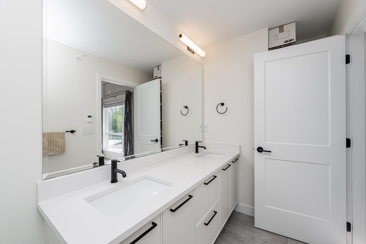 4 Bed, 3 Bath House for Sale in Langley – 11 20134 81A AVENUE, Langley – MLS# R3114191 - Image 13