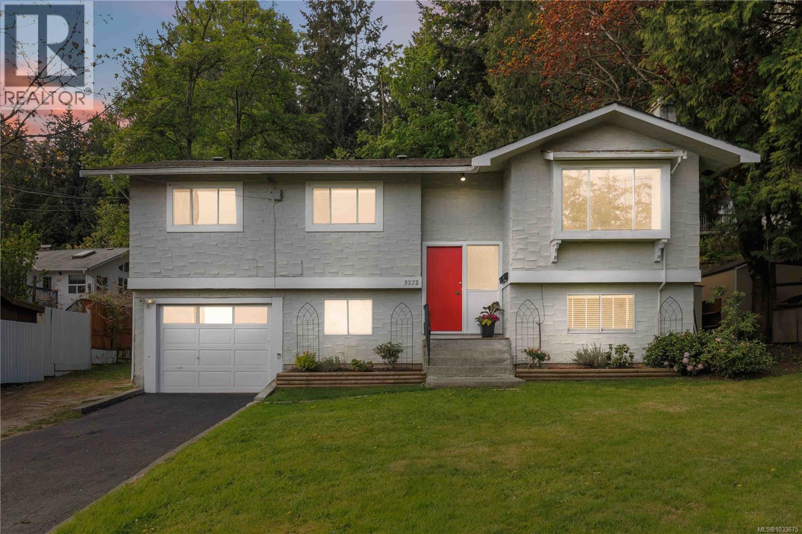 3272 Haida Dr - 1
