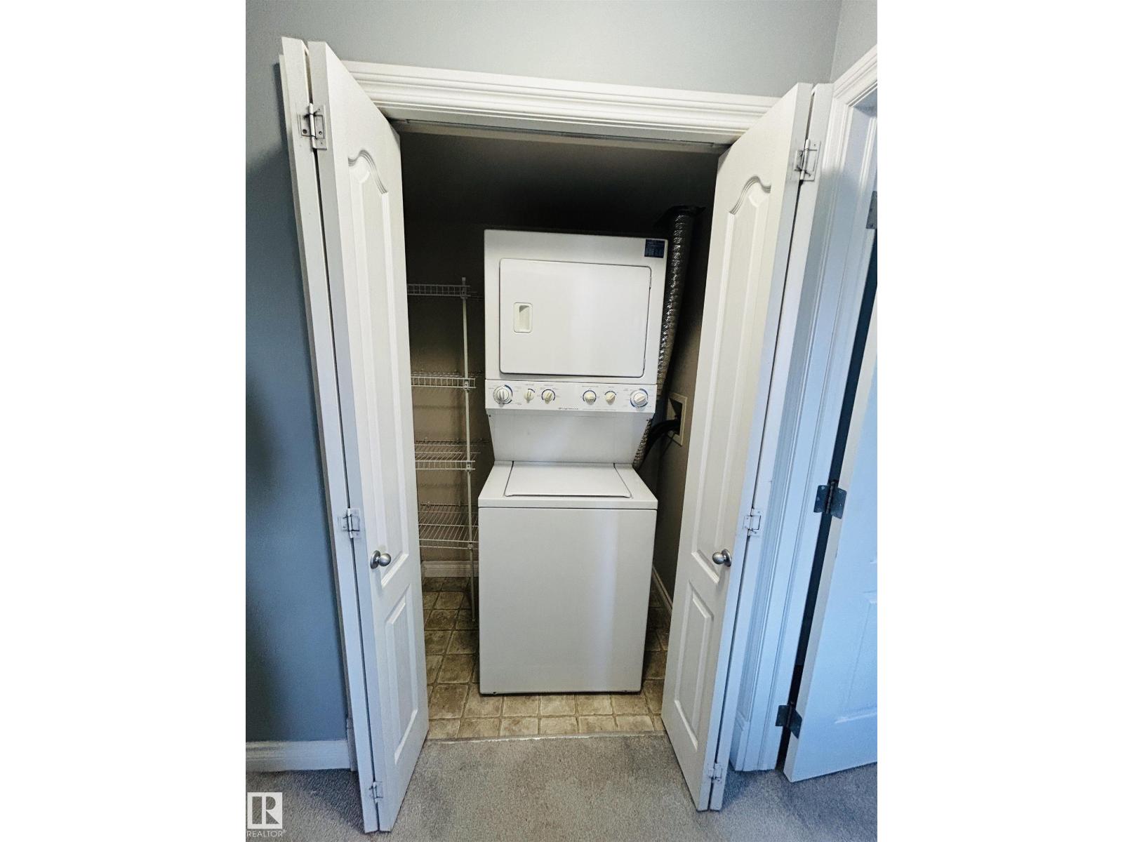 #89 12050 17 AV SW - 34