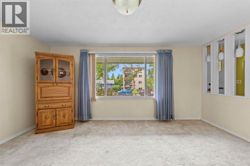 4709 46 Street - photo 4