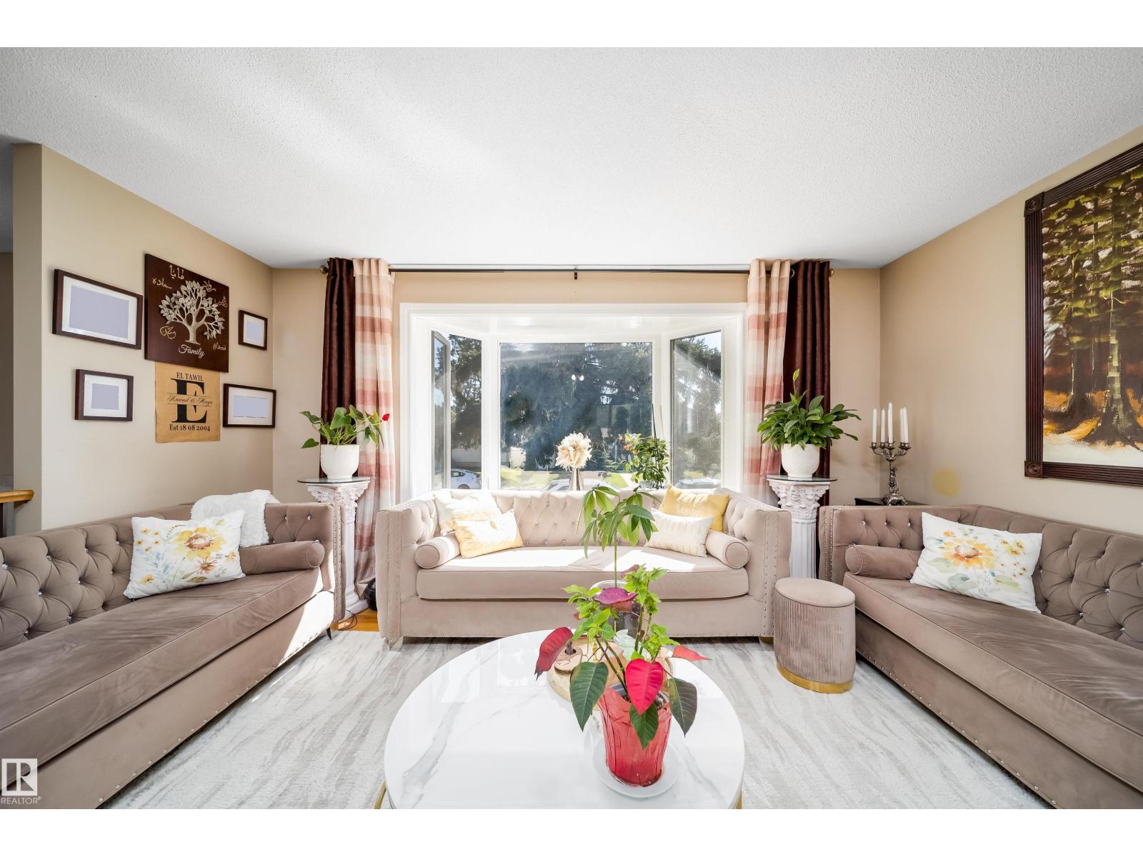 14808 96 ST NW - 11