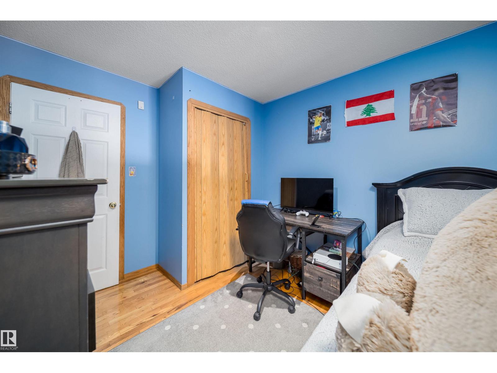 14808 96 ST NW - 27