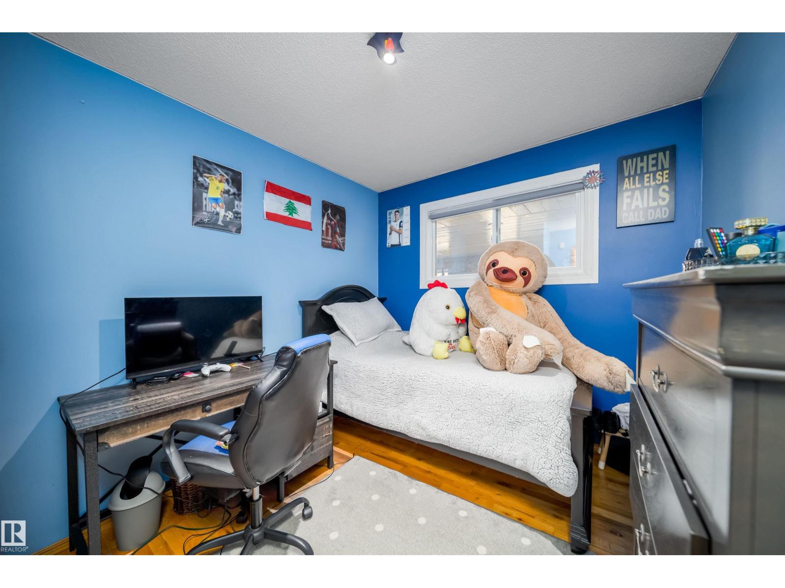 14808 96 ST NW - 28