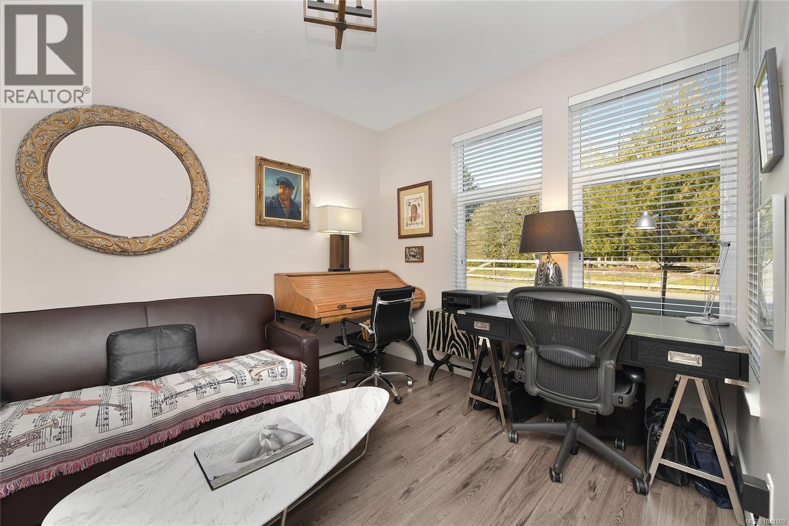 6537 Helgesen Rd - 5